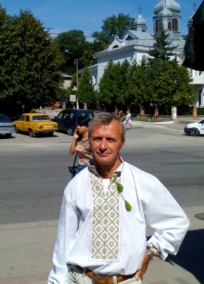 полковник, 56, Україна, Кременець