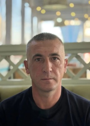 Сергей из Москвы 44 года