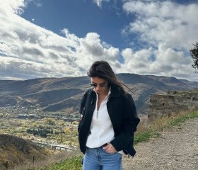 Cvetlana, 31, Yekaterinburg