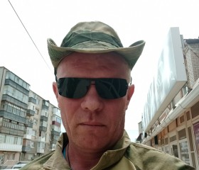 Yuriy, 46, Podolsk