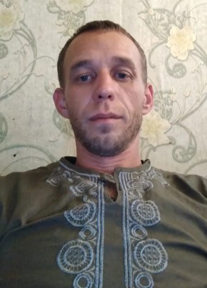Денис, 37, Россия, Фролово