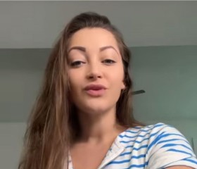 Anna Dubois, 40, Brugge