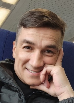 Дмитрий из Светлогорска 49 лет