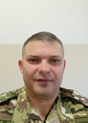 Vladimir, 48, Russia, Kazan