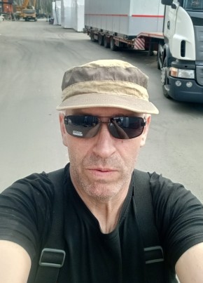 Михаил из Сыктывкара 46 лет