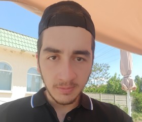 Artur, 26, Melitopol