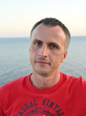 Aleksey, 42, Russia, Yalta