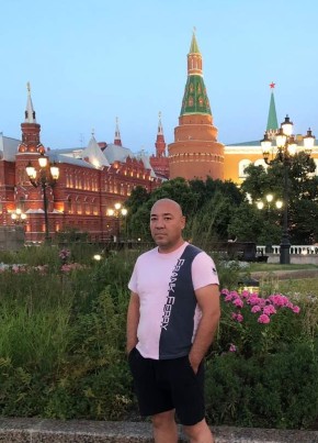 Maks, 44, Россия, Санкт-Петербург