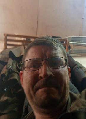Александр из Соль-Илецка 42 года