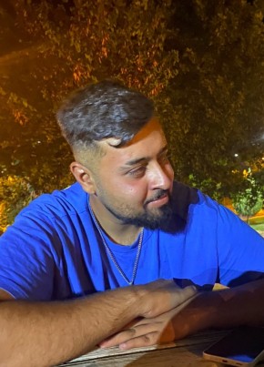 Ali из Gaziantep 22 года