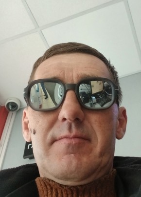 Алексей из Саратова 47 лет