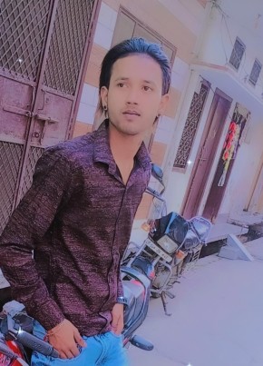 Usman Rangers, 23, India, Pilkhuwa