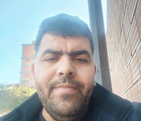 Yousef, 42, Reghaia