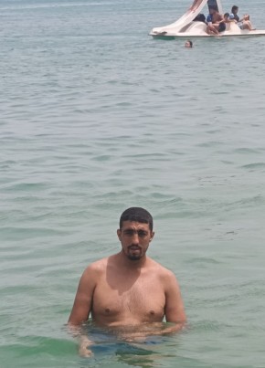 ايمن كردوسي из Algiers 32 года