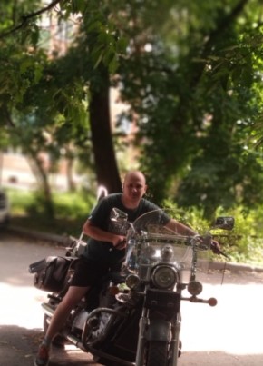 Влад из Пскова 32 года