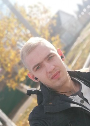 Роман из Нижнего Ломова 27 лет