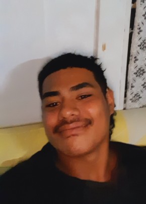Ua taufateau, 20, Tonga, Nukuʻalofa