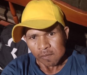 Leonardo, 33, Libertador General San Martin