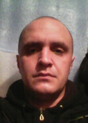 Иван, 38, Россия, Бабынино