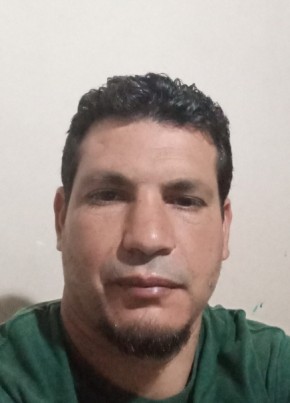 Karim из Algiers 40 лет