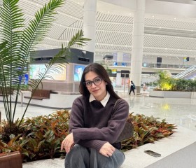 Kyra Malhotra, 30, Mumbai