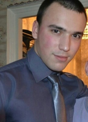 Aleksandr, 31, Russia, Severouralsk