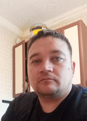 Евгений, 40, Россия, Нижнесортымский