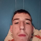 Josh, 22  , Milford (Commonwealth of Massachusetts)