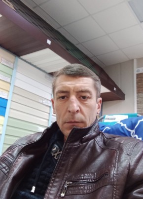 Роман, 41, Россия, Верхний Мамон