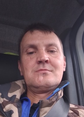 Павел из Екатеринбурга 42 года