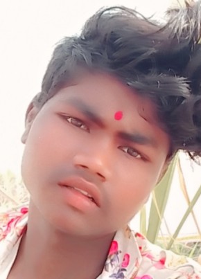 Vijay, 19, India, Bangalore