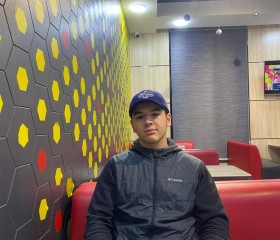Abdullo, 22, Tashkent