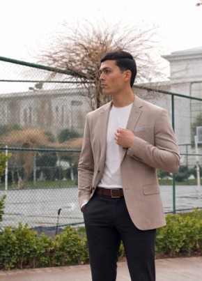 Kerim из Aşgabat 22 года