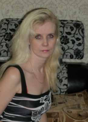 Таня, 39, Россия, Екатеринбург
