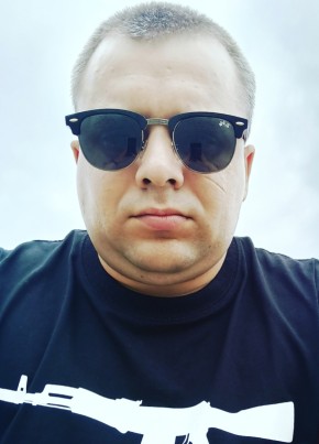 Виктор из Рязани 32 года