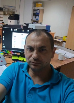 Азат из Москвы 41 год