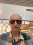 yuriy, 57, Tver