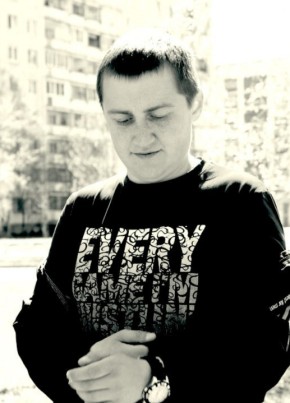 Павел из Волхова 34 года