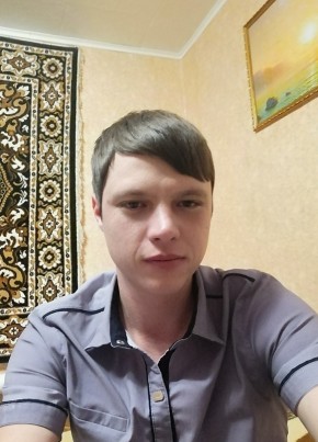 Александр, 28, Россия, Новоаннинский
