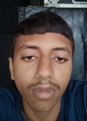 Ajesvm, 18, India, Kochi