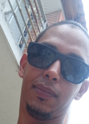 Daniel из Cúcuta 31 год
