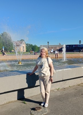 Лариса из Череповеца 57 лет