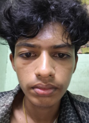 OakkarAung, 18, Myanmar (Burma), Yangon