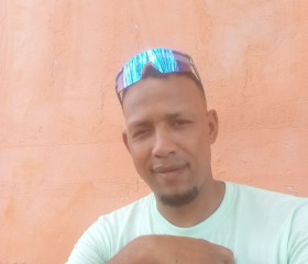 José gonzalez, 31, Coro