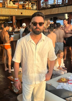 Ranteg, 29, India, Kanpur