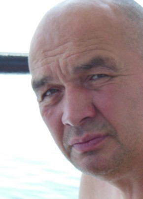 Artur, 60, Россия, Иркутск