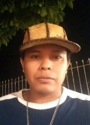 Xavier Duran sal из Guajará Mirim 36 лет