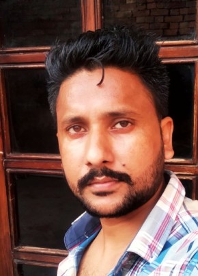 Swarn, 35, India, Samrāla