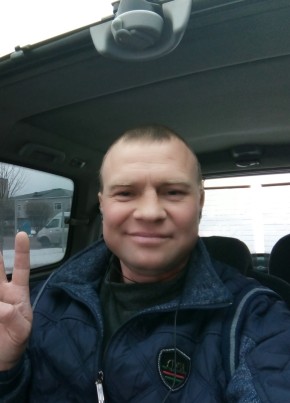 Алексей, 48, Россия, Тихвин