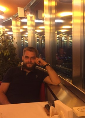 михаил, 43, Россия, Москва
